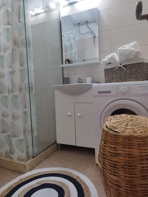 Esteticaapartments Rhodes City Bagian luar foto